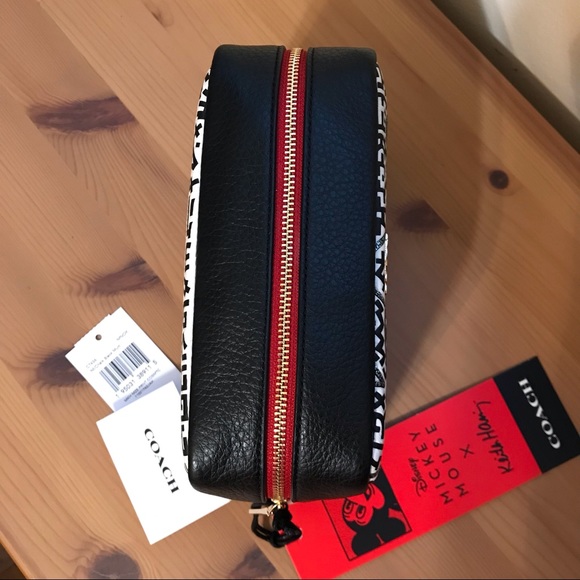 🐭❤️ Coach Disney Mickey Mouse X Keith Haring Small Boxy Cosmetic Case - Picture 7 of 12